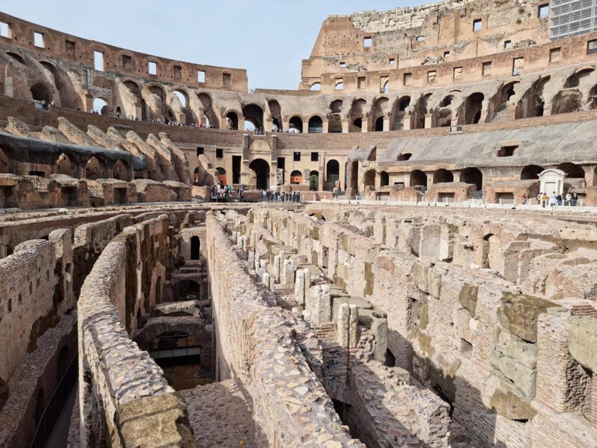 Vacanze Romane Colosseo Apartment Buitenkant foto